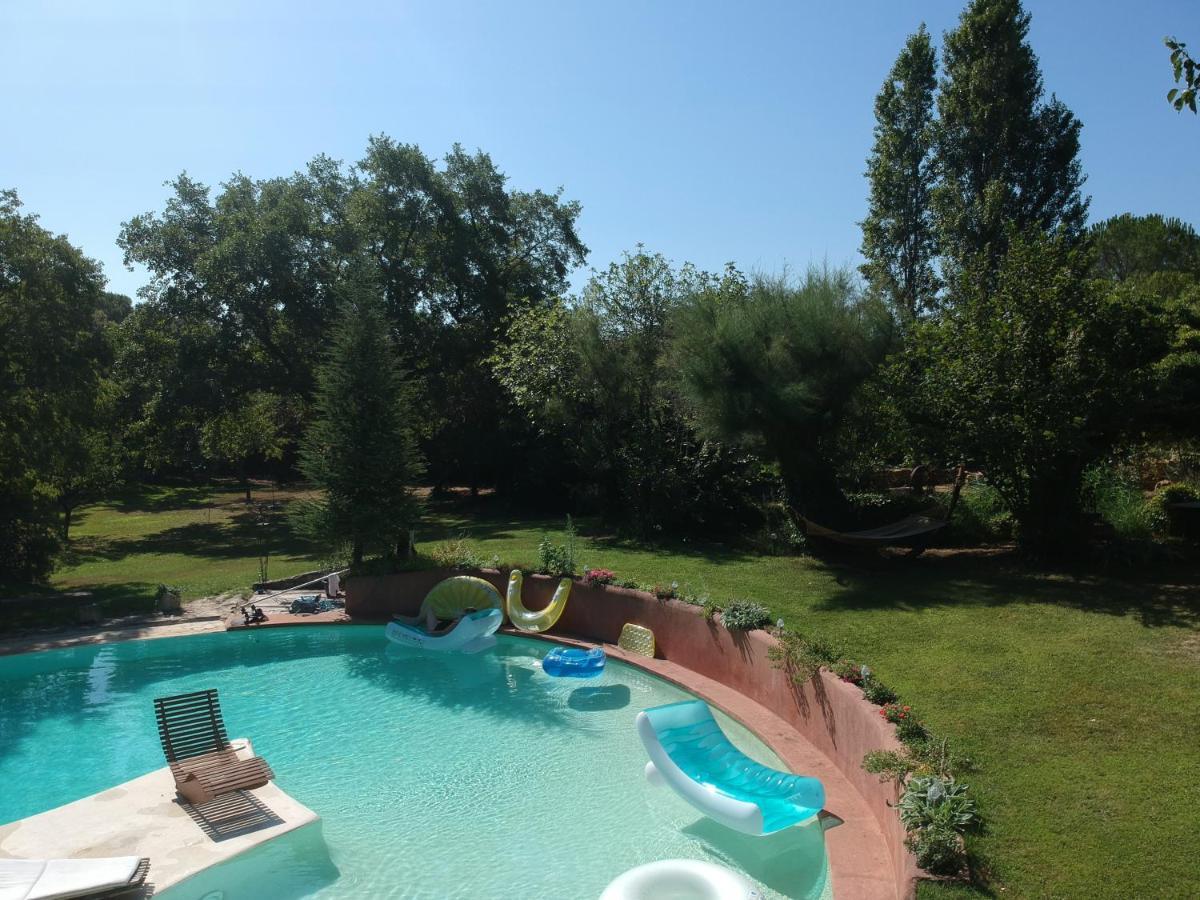 Bed and Breakfast Le Fer en Cèze Sabran Esterno foto